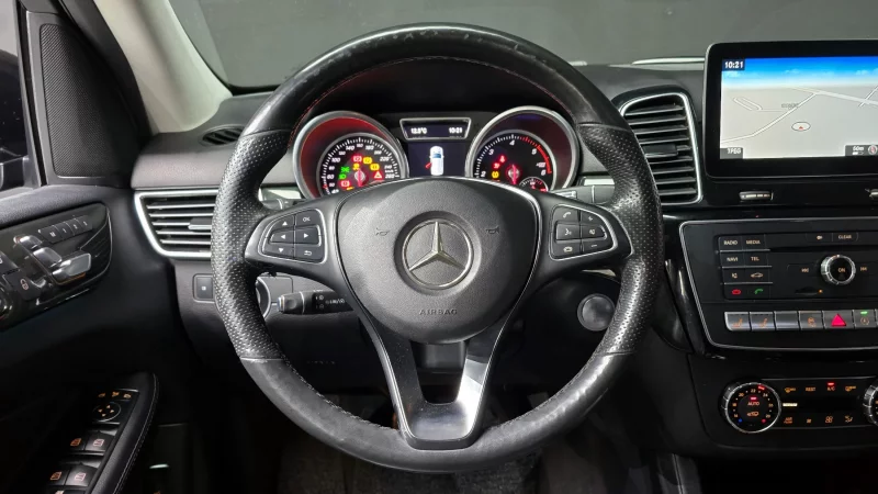 Mercedes-Benz GLE-Class