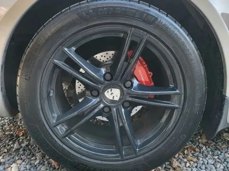Porsche Cayman