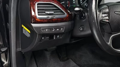 Genesis EQ900