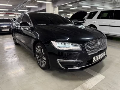 Lincoln MKZ