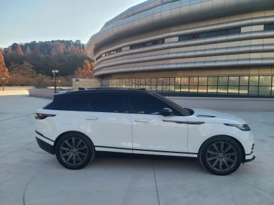 Land Rover RANGE ROVER VELAR