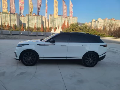 Land Rover RANGE ROVER VELAR