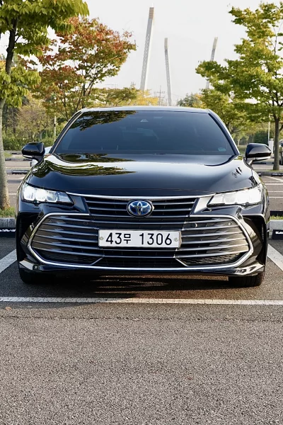 Toyota AVALON