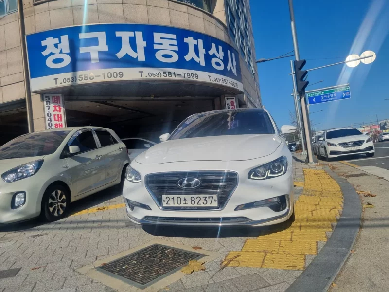 Hyundai Grandeur