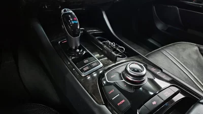 Kia K9