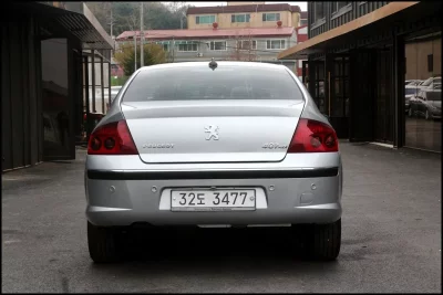 Peugeot 407