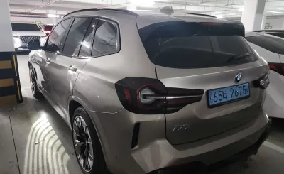 BMW iX3