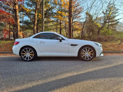 Mercedes-Benz SLC-Class