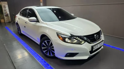 Nissan Altima