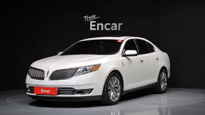 Lincoln MKS