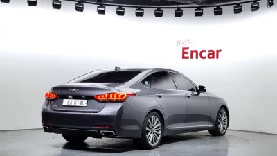 Hyundai Genesis