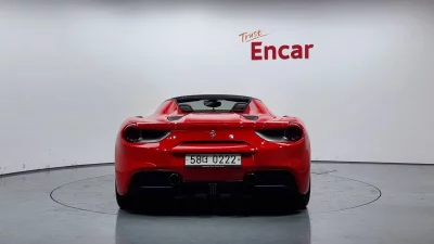 Ferrari 488