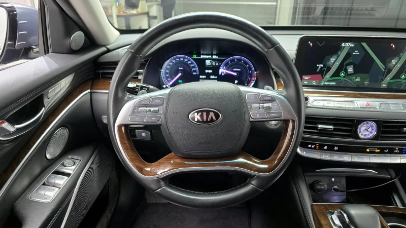 Kia K9
