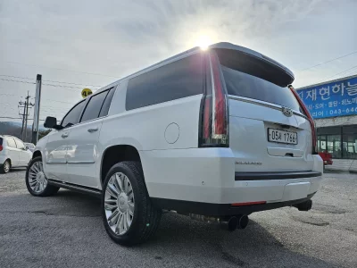 Cadillac Escalade