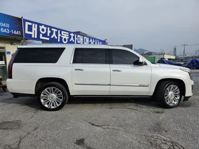 Cadillac Escalade