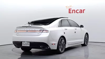 Lincoln MKZ