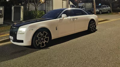 Rolls-Royce GHOST