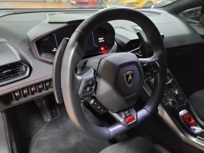 Lamborghini HURACAN
