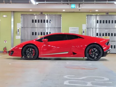 Lamborghini HURACAN