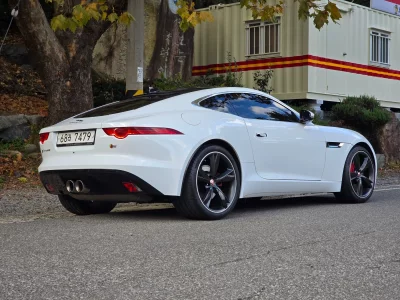 Jaguar F-TYPE