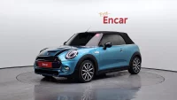MINI Cooper Convertible