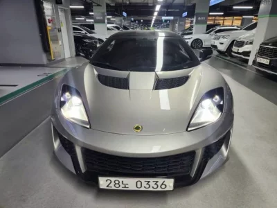 Lotus EVORA