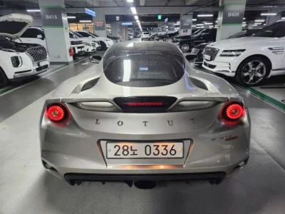 Lotus EVORA