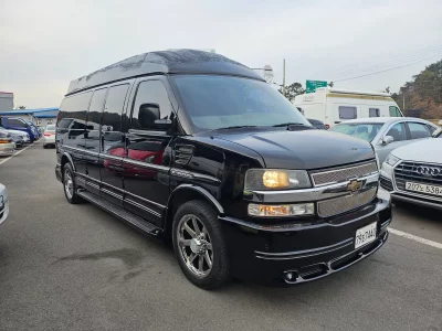 Chevrolet Express Van