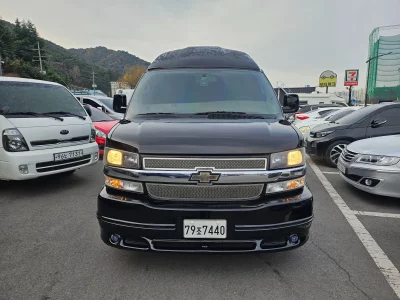 Chevrolet Express Van