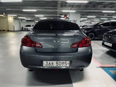 Infiniti G