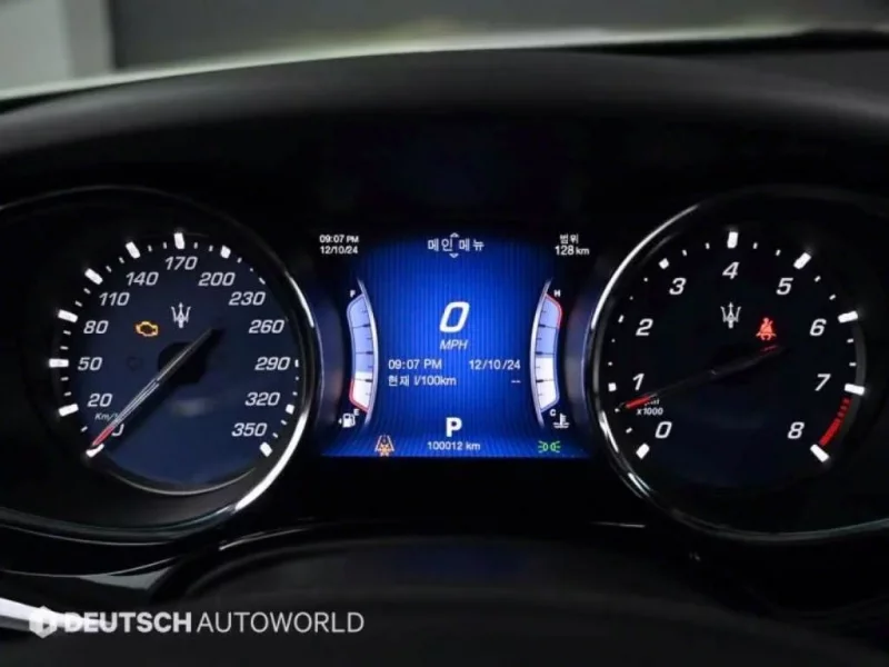 Maserati QUATTROPORTE