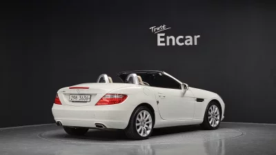 Mercedes-Benz SLK-Class