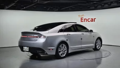 Lincoln MKZ