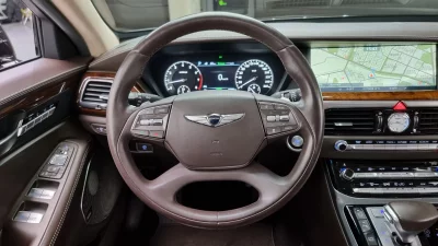 Genesis EQ900