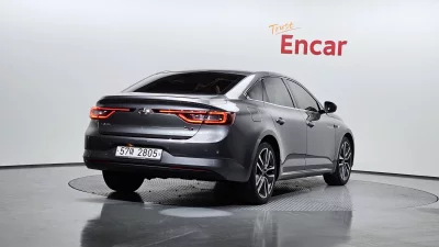 Renault Samsung SM6