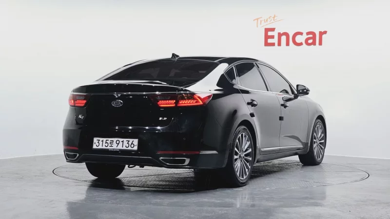 Kia K7