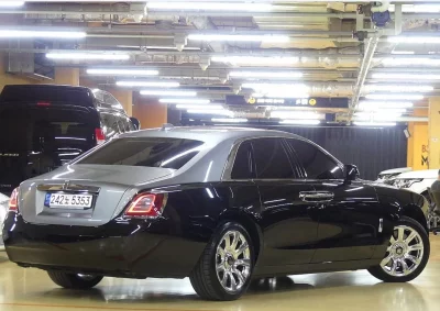 Rolls-Royce GHOST