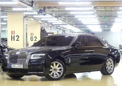 Rolls-Royce GHOST