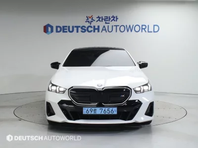 BMW i5