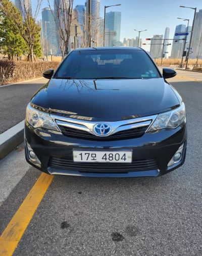 Toyota CAMRY