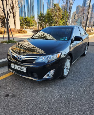 Toyota CAMRY