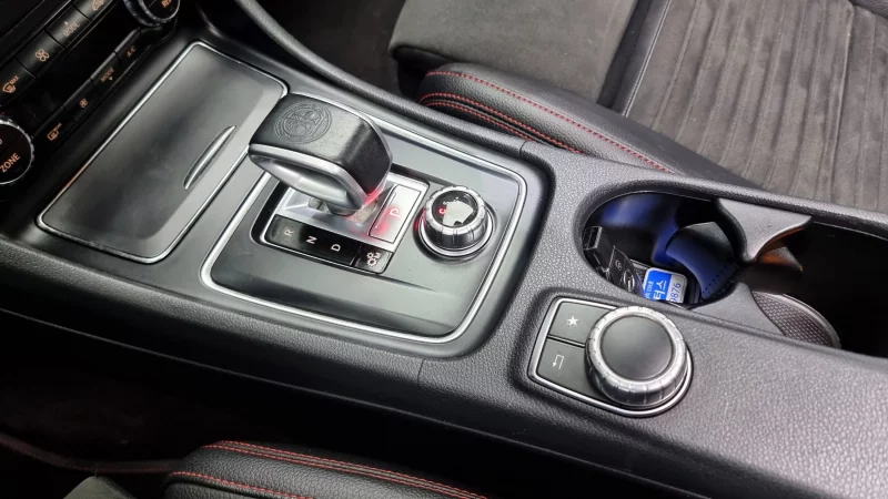 Mercedes-Benz GLA-Class