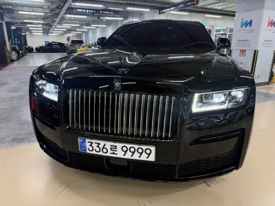 Rolls-Royce GHOST