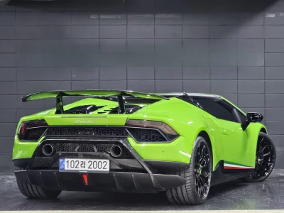 Lamborghini HURACAN