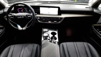Kia K8