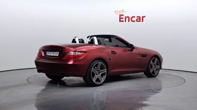 Mercedes-Benz SLK-Class