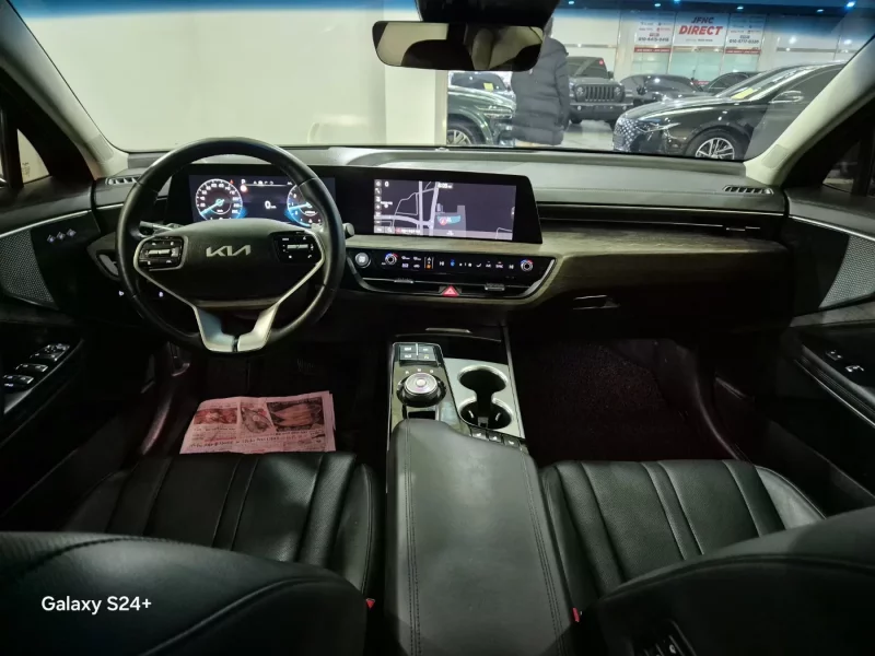 Kia K8