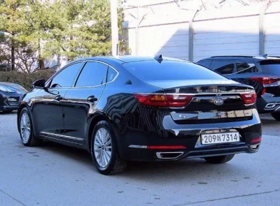Kia K7