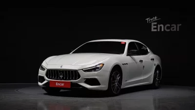 Maserati GHIBLI