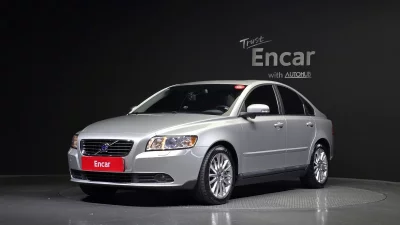 Volvo S40